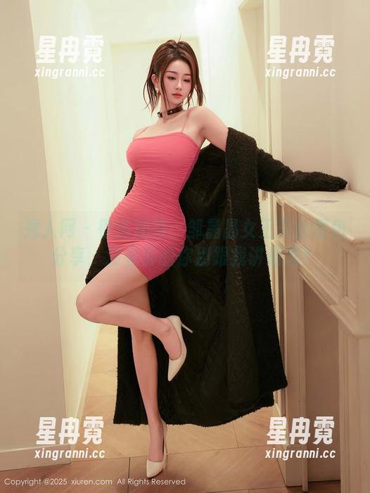 秀人网 - 敬请期待：邹晶晶女王天台图包分享，没看够的你别跟我讲道理！