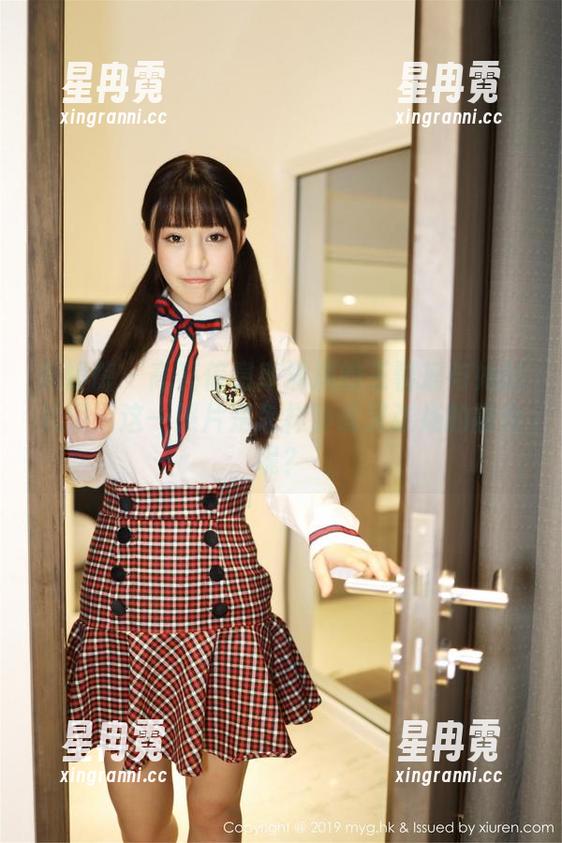 美媛馆 - 高亮信息率满满的王馨瑶与她的礼服：这一照片是怎样静谧又张扬的融合呢？