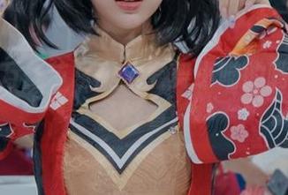 高清！万圣节写真全靠舞小喵的嘴巴弯得多好看！