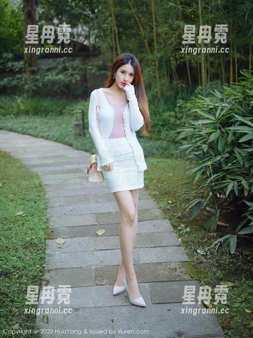 花漾show - 张思允Nice的泳池日记：这才是我理想中的图库下载，太好玩了！