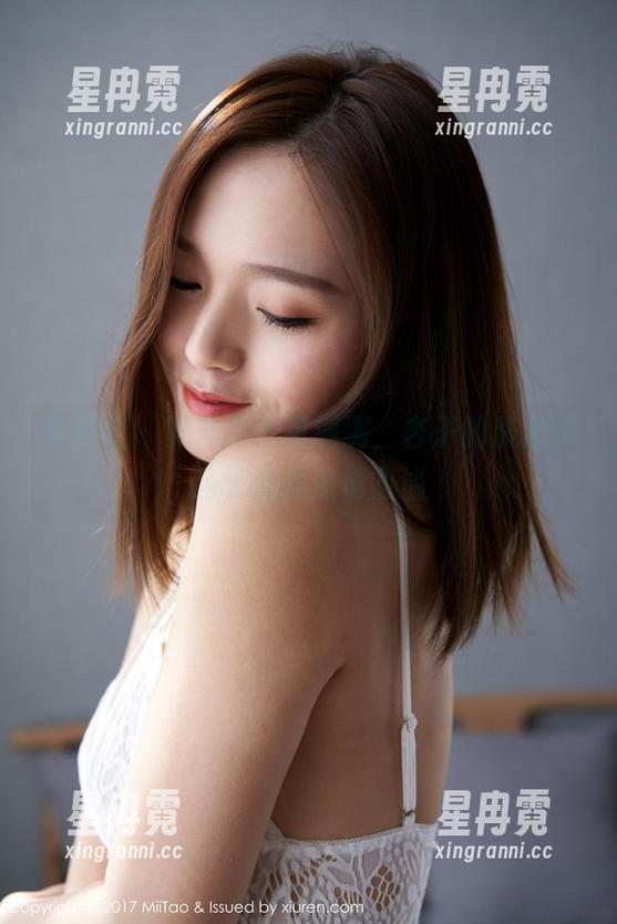 蜜桃社 - 夏天的气息满满，杏子的最新作品无疑是热情四溢