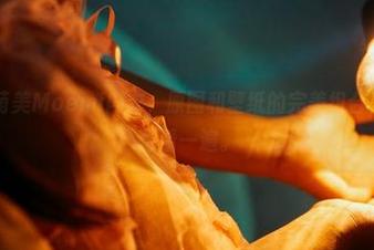 蜜桃社 – 萌美Moemi内衣，原图和壁纸的完美组合，越看越想再看一遍。