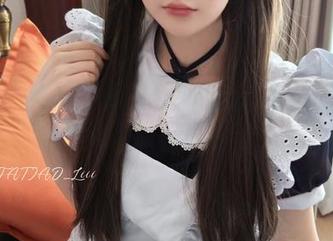 最新写真集发布：迷之呆梨在看哪里？又一次让你捉摸不透！