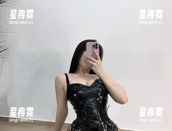 微密圈 - 一件毛衣，千种风情——让铁锤姐姐带你翻开这本写真图册！