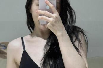 微密圈 – 铁锤姐姐在这里，爱你的姿势成了私拍的座右铭！