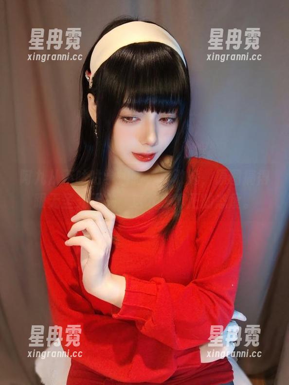 阿九从不咕咕学姐啦，真敢秀，原图搞得跟无圣光无关，这才是真正的态度。