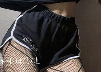 微密圈 – 当厨娘遇上陈佩奇，写真集里的锅铲大战不止于烹饪！
