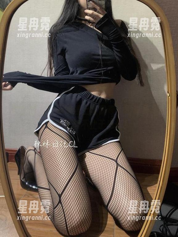 微密圈 - 当厨娘遇上陈佩奇，写真集里的锅铲大战不止于烹饪！