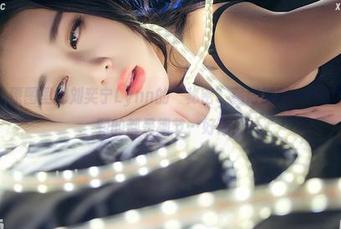 青豆客 – 原图里把刘奕宁Lynn的“秘密”藏得那叫一个绝妙，注意到的都是细节…好像！