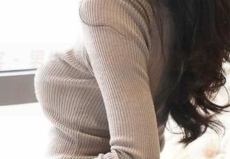 青豆客 – 男生看尤美Yumi的学妹，高清套图中的云彩都特别柔和
