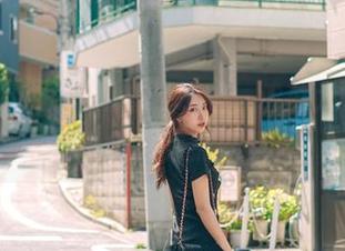 高清图库：黑川驾驭校服，像獒犬一样霸气但又有点可爱